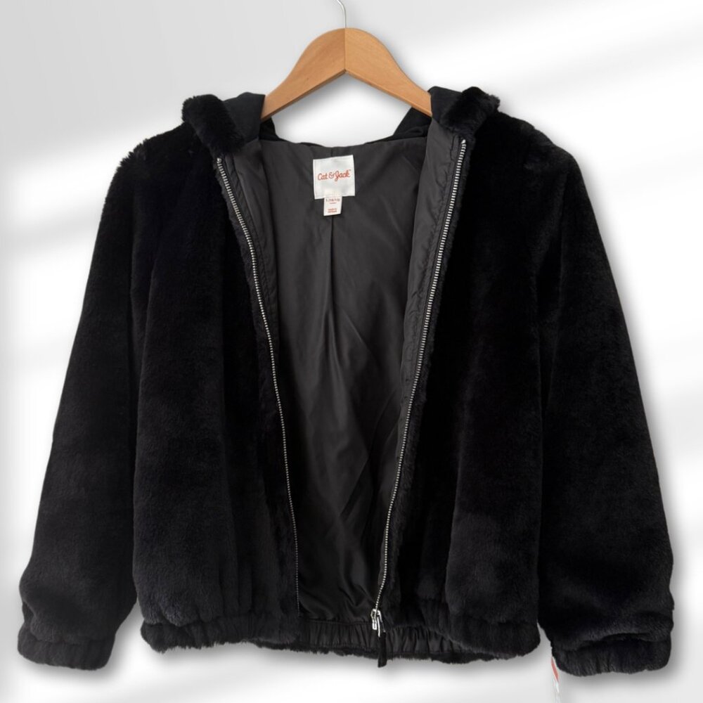 🖤 NWT! Cat and Jack Black Faux Fur Zip-up Jacket Girls Size L (10/12)